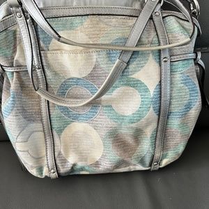 Selling 15  high quality coach handbags